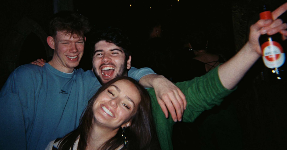 From gilets to relationship goals: Here's every King's boy that you'll encounter on Hinge