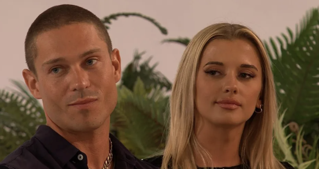 Joey and Jessy on Love Island