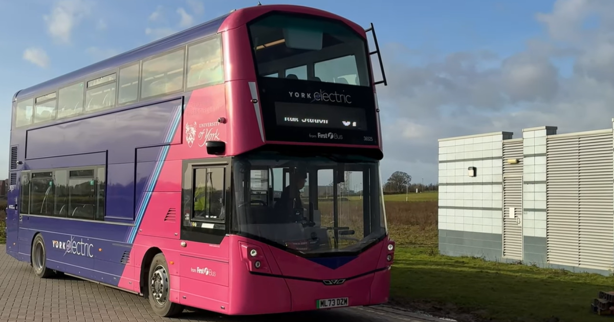 Buses for University of York students with children now completely free on campus services