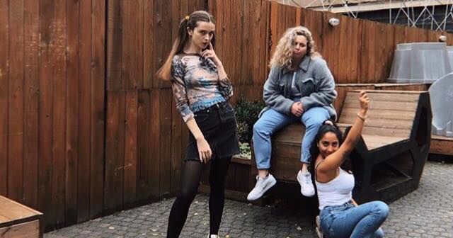 girls liverpool uni russell group