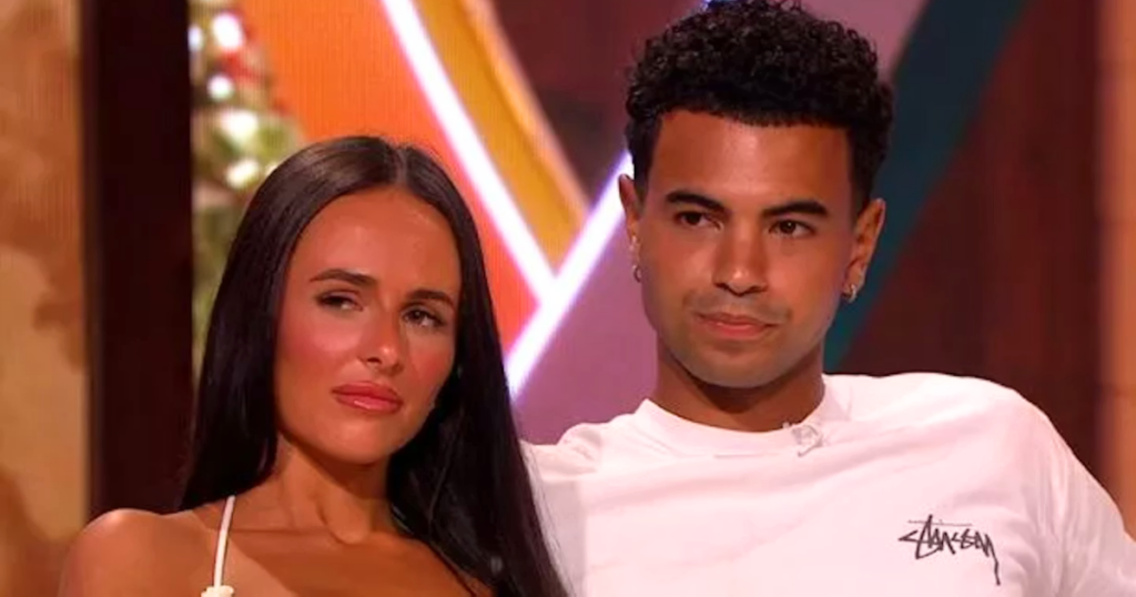 Love Island Lauren Harrison leading on