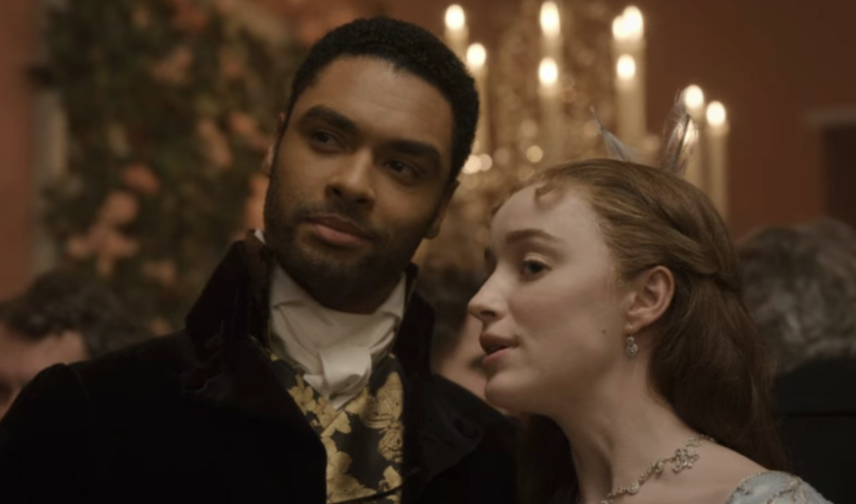 Regé-Jean Page and Phoebe Dynevor as The Duke and Daphne Bridgerton