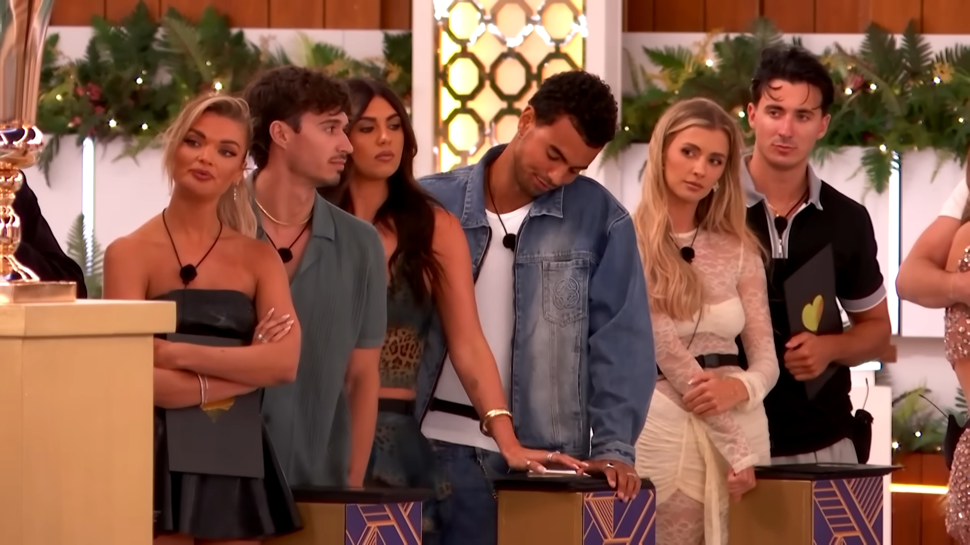 all stars love islanders honesty game