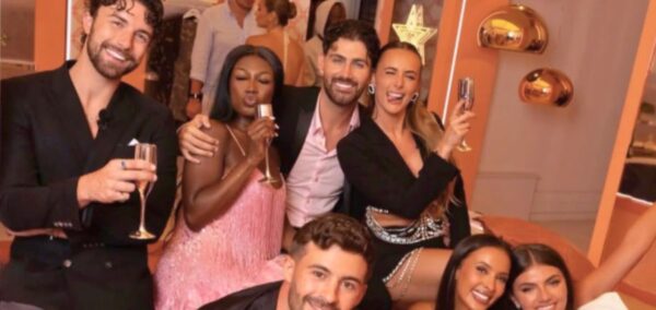 love islanders ciaran and samie split also just maya jama there chilling