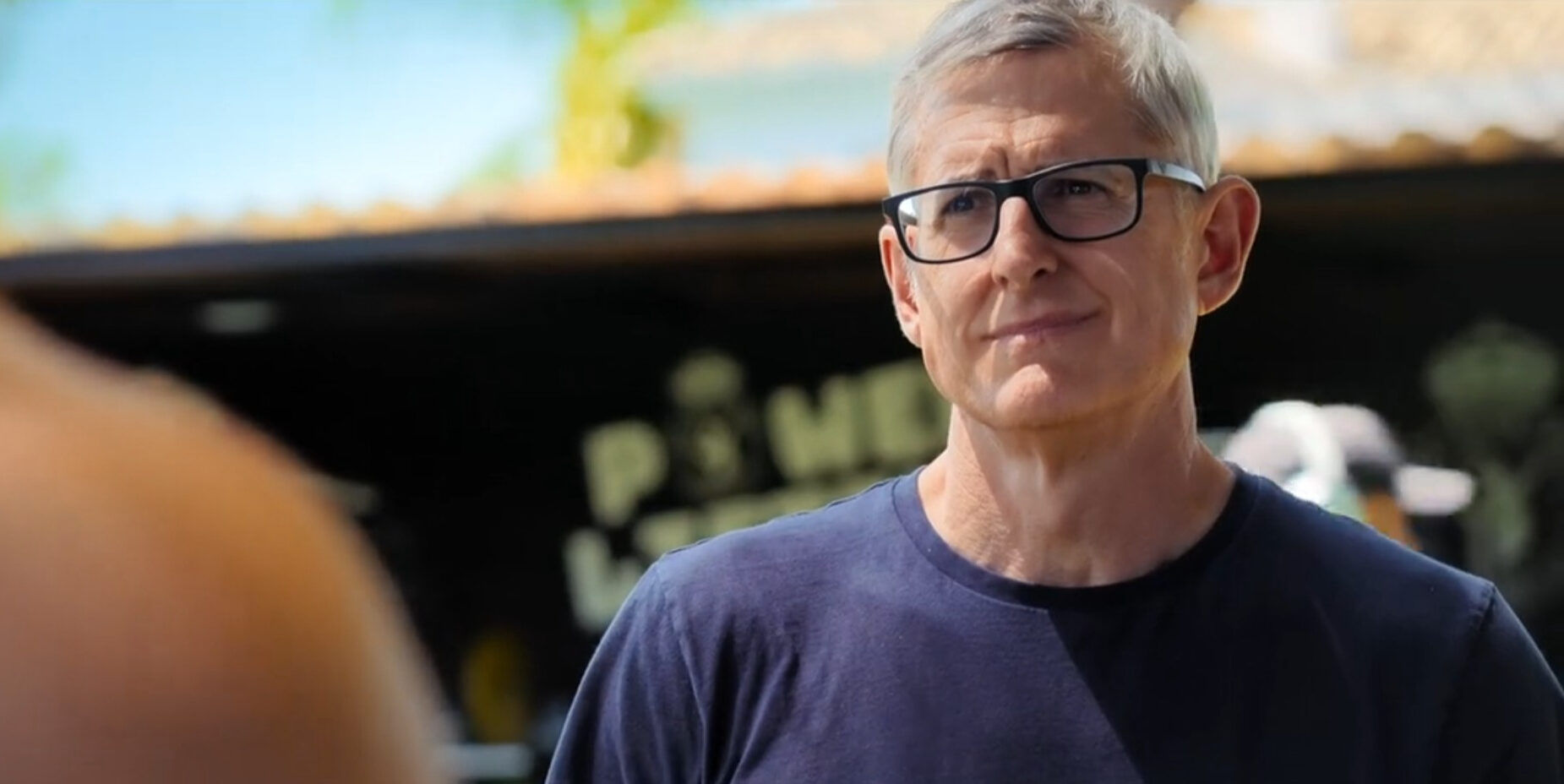 Louis Theroux hostile HSTikkyTokky