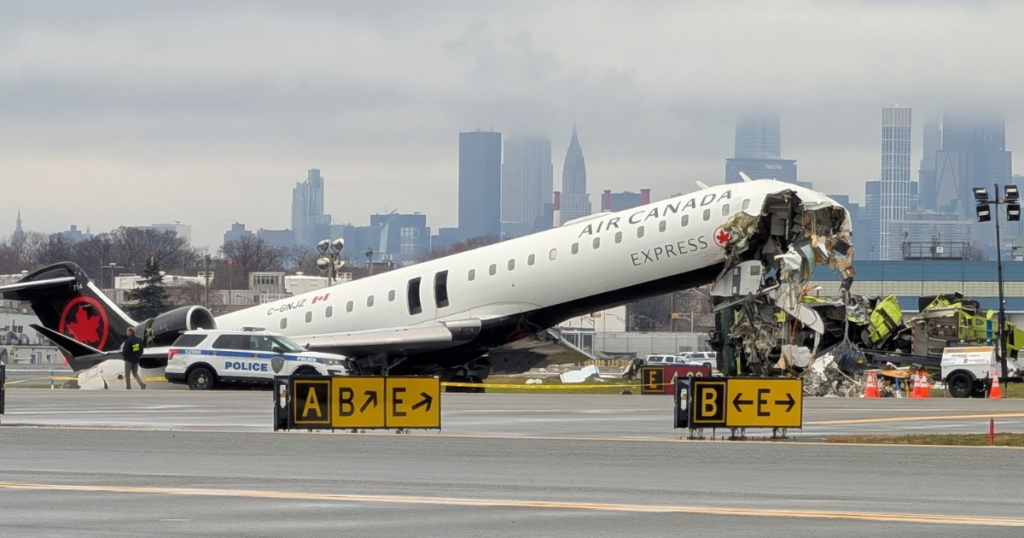 Air Canada pilot LaGuardia crash saved lives