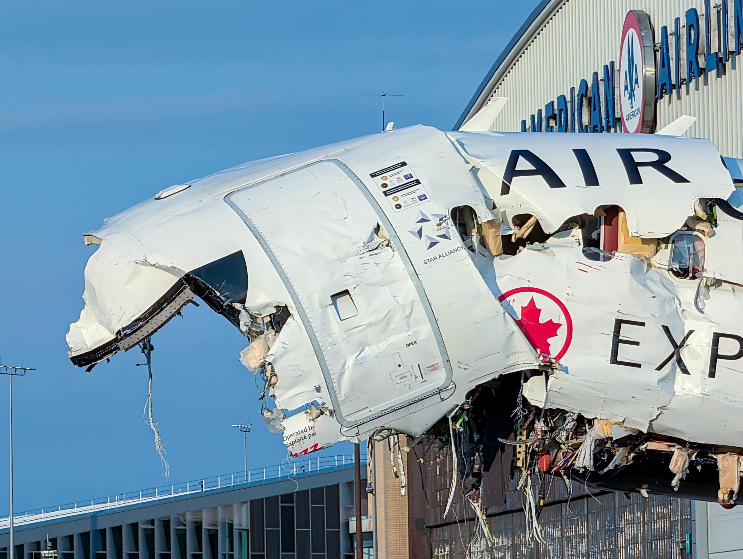 Plane crash at LaGuardia Airport in New York