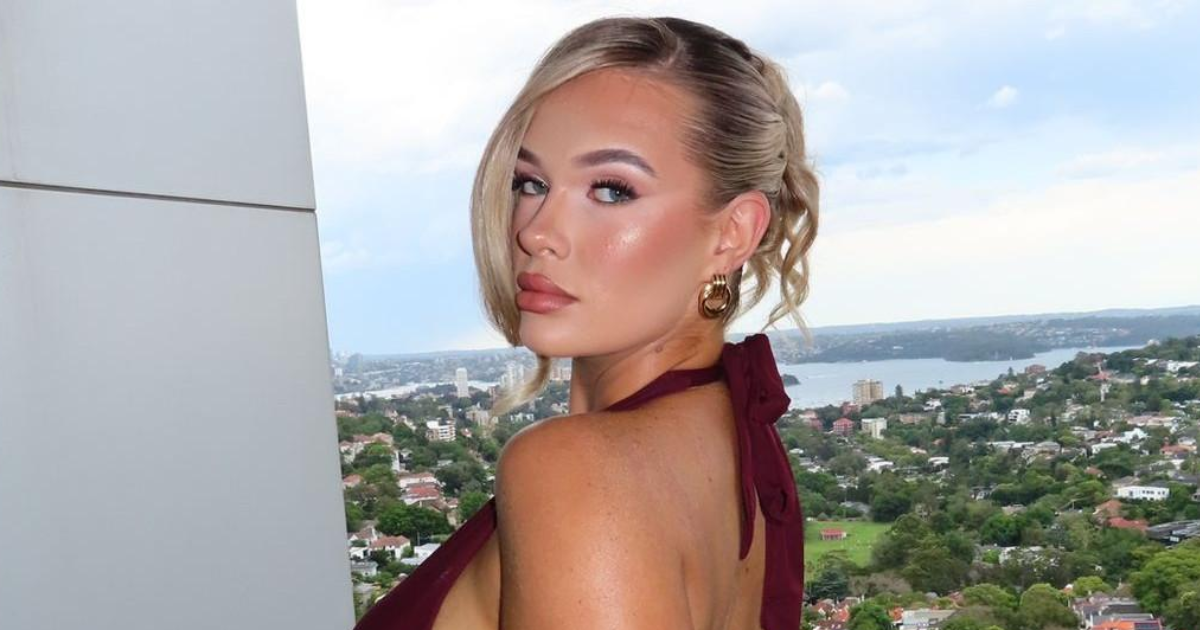 Influencer apologises for leaving baby alone in holiday hotel room while she had a foot massage